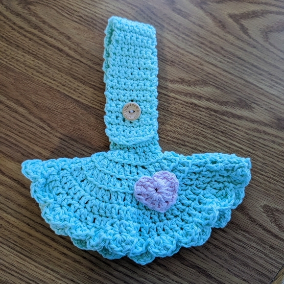 💞 2/$20 HAND CRAFTED Crocheted Towel Toppers - Picture 4 of 12